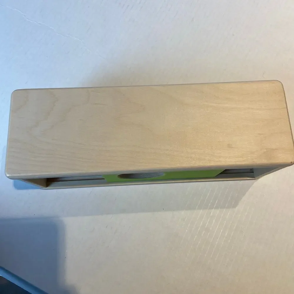 Lovevery The‎ Thinker Sliding Top Box